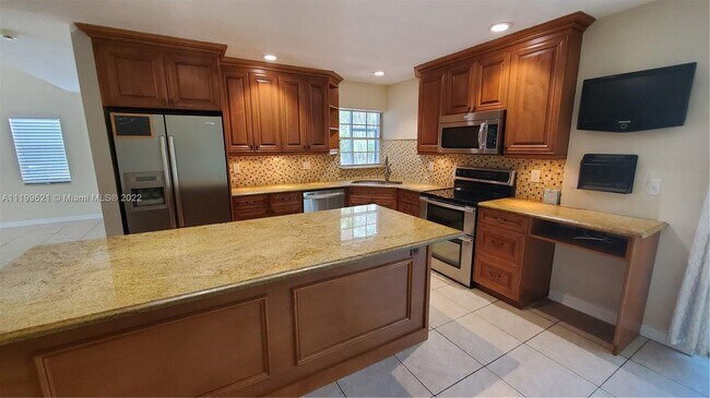 Foto del edificio - 2542 W Saratoga Dr