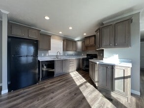 Building Photo - 273 Jordanshire Cir Building Photo - 273 Jordanshire Cir