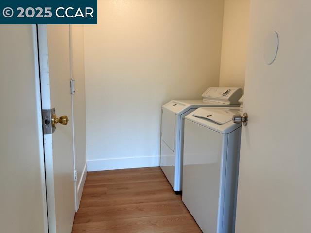 Building Photo - 10 Tarn Ct