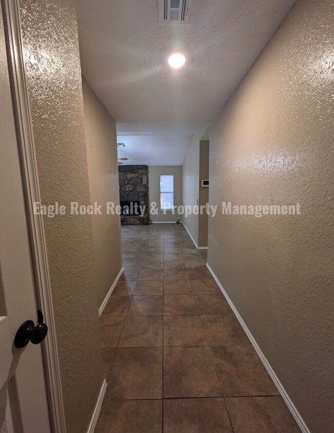Foto del edificio - Tulsa House for Rent (3beds/2baths)
