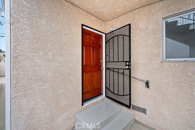 Foto del edificio - 853 W 23rd St