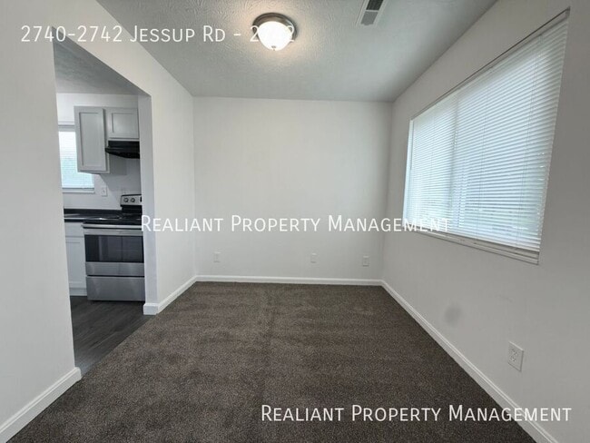 Building Photo - 2740-2742 Jessup Rd-2742