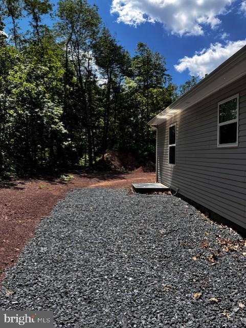 Foto del edificio - 6631 Clear Ridge Rd