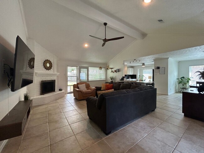 Foto del edificio - 21414 Golden Dove Dr