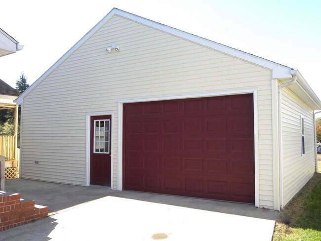 Foto del edificio - 308 W. London Ave.