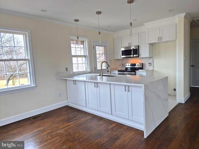 Foto del edificio - 2206 Brinkley Rd