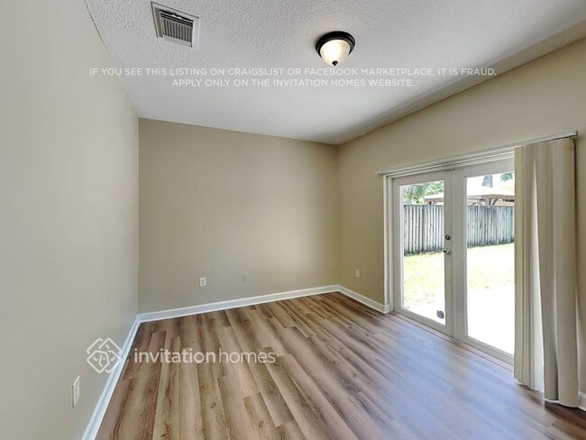 Building Photo - 13524 SW 124th Avenue Rd