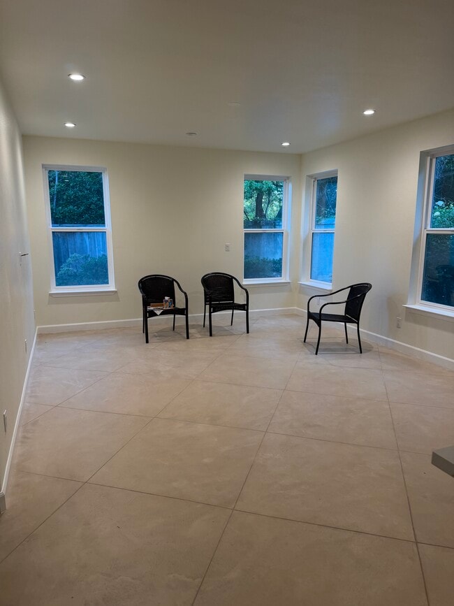 Building Photo - 5162 Brocade Ct
