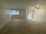 Foto principal - 9701 Westview Dr