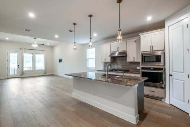 Building Photo - 1408 Brescia Walk