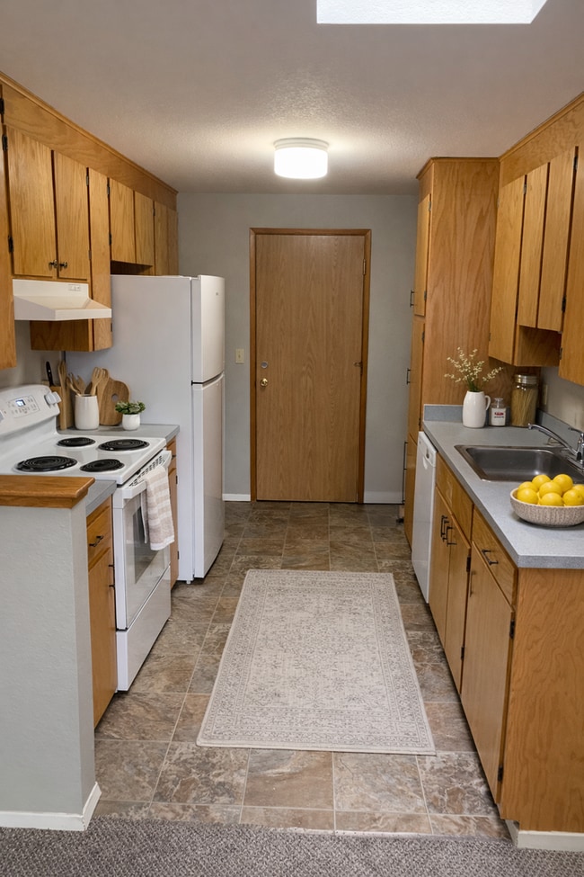 Building Photo - Pra3402