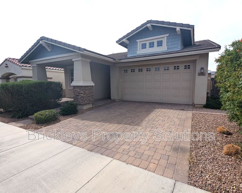 Primary Photo - 10564 East Sebring Avenue