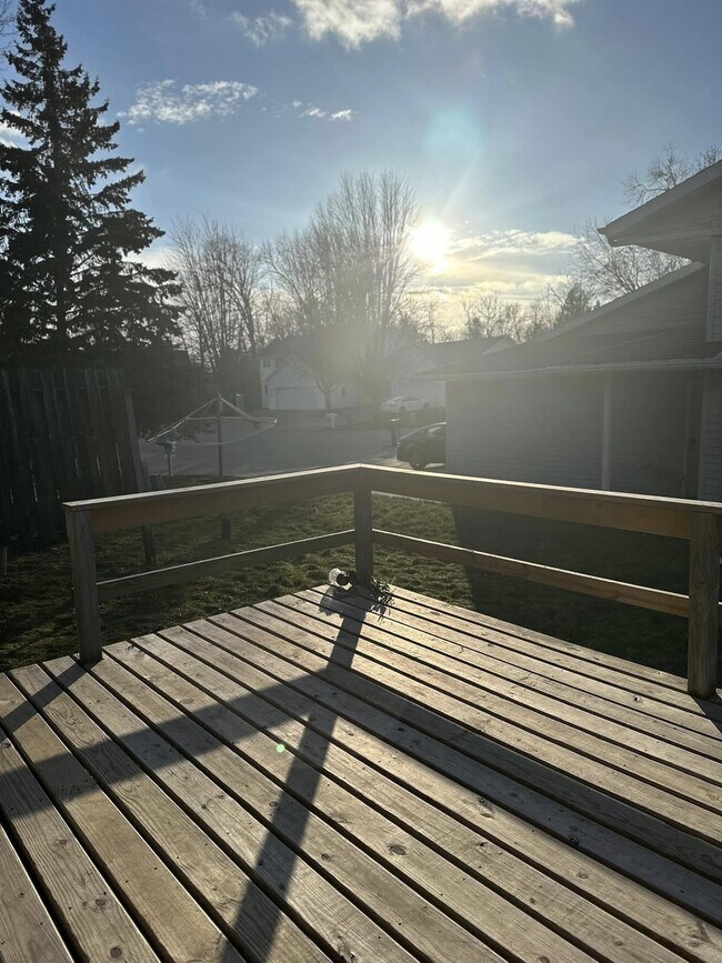 Foto del edificio - 2511 S Kerry Ln