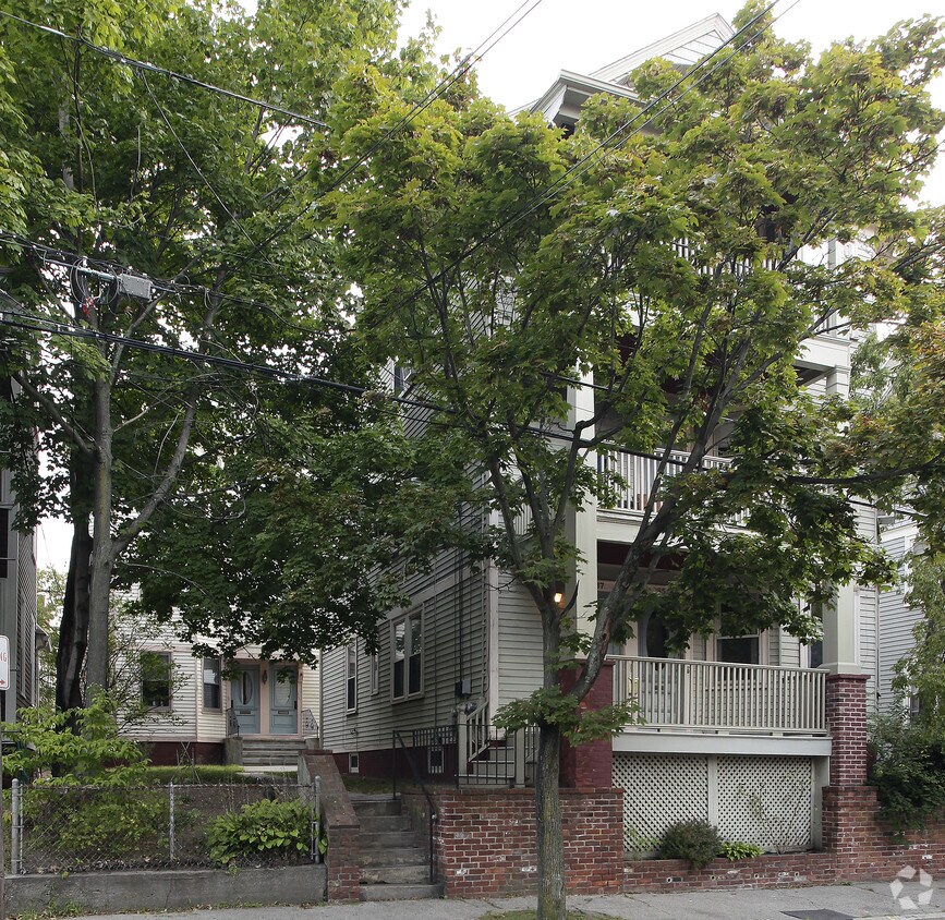 Building Photo - 35-41 Jewett St