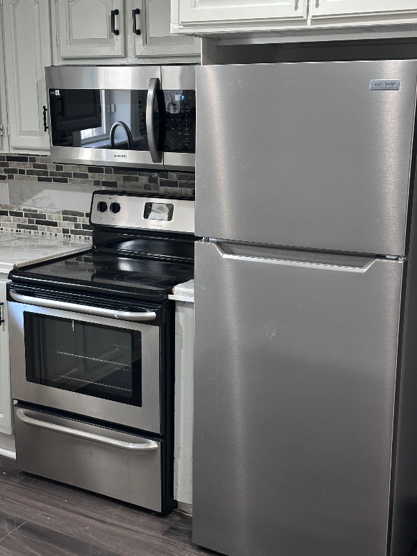 Building Photo - 4731 Meridian St