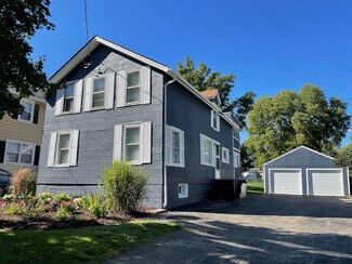 Building Photo - 521 Peyton St