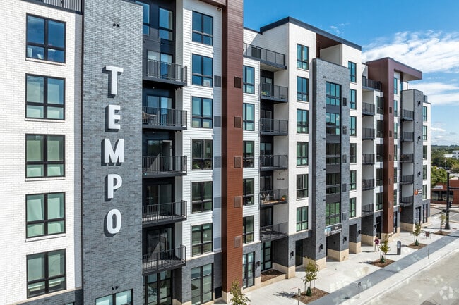 Building Photo - Tempo East Village