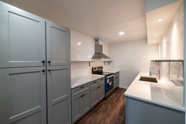 Kitchen - 21 Edward Ct