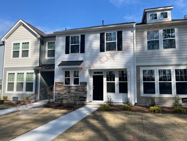Building Photo - 6417 Granite Quarry Dr