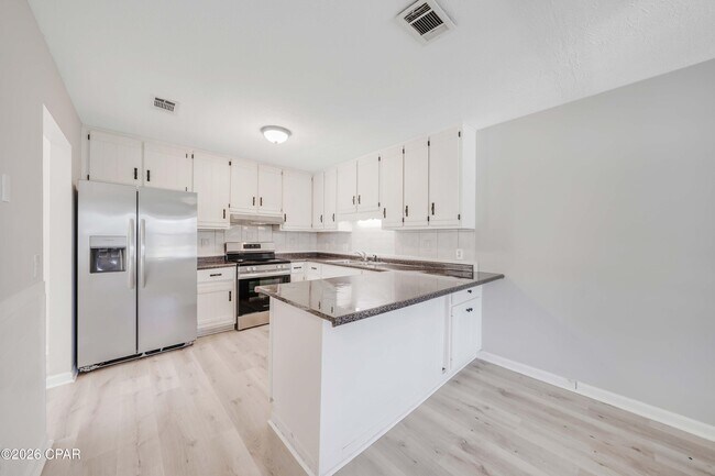 Foto del edificio - 7011 Lois St