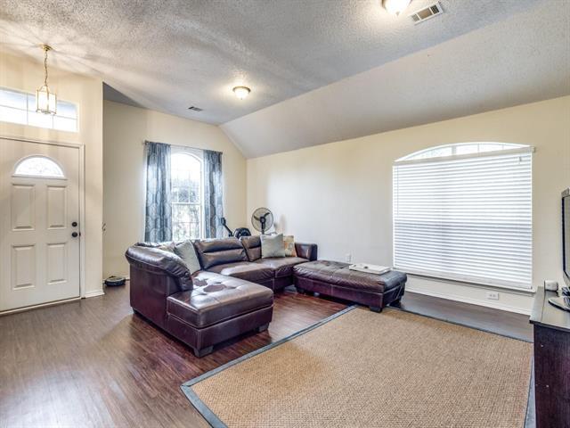 Building Photo - 3236 Verbena Dr