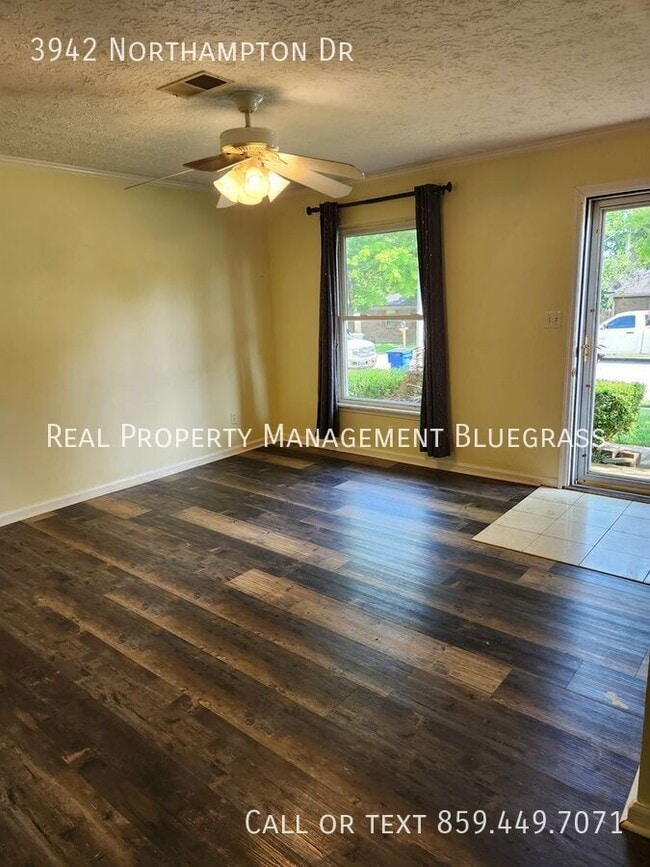 Building Photo - 3942 Northampton Dr