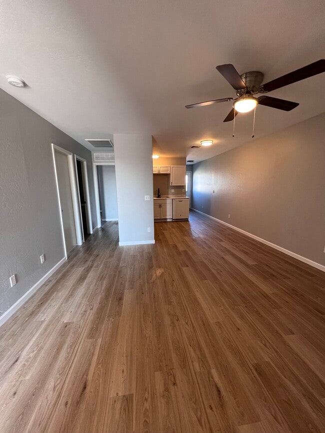 Vista desde la puerta principal - 8268 W Magnum Dr