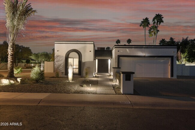 Foto del edificio - 5613 N 76th Pl