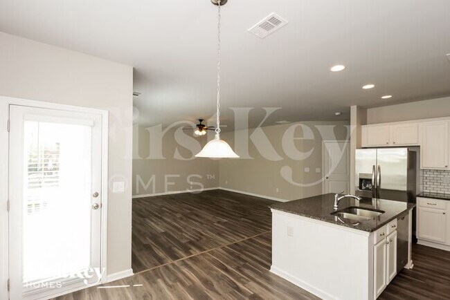 Building Photo - 186 Pinnacle Point Ct