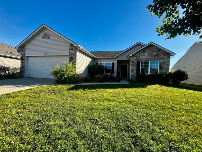 Building Photo - 11013 Calera Passage