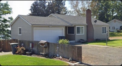 Building Photo - 501 Grandview Ave