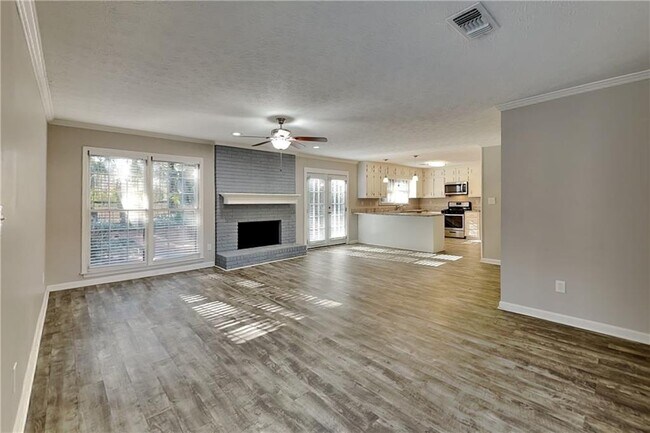 Foto del edificio - 1231 Tinderbox Ln