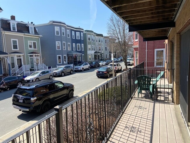 Foto del edificio - 880 E 4th St