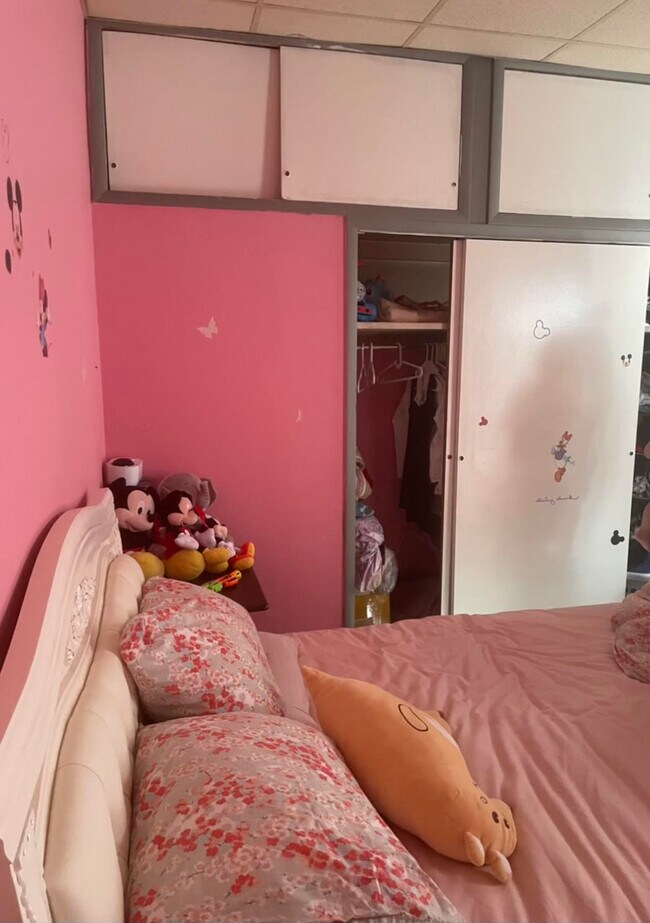 Building Photo - 1010 59th St