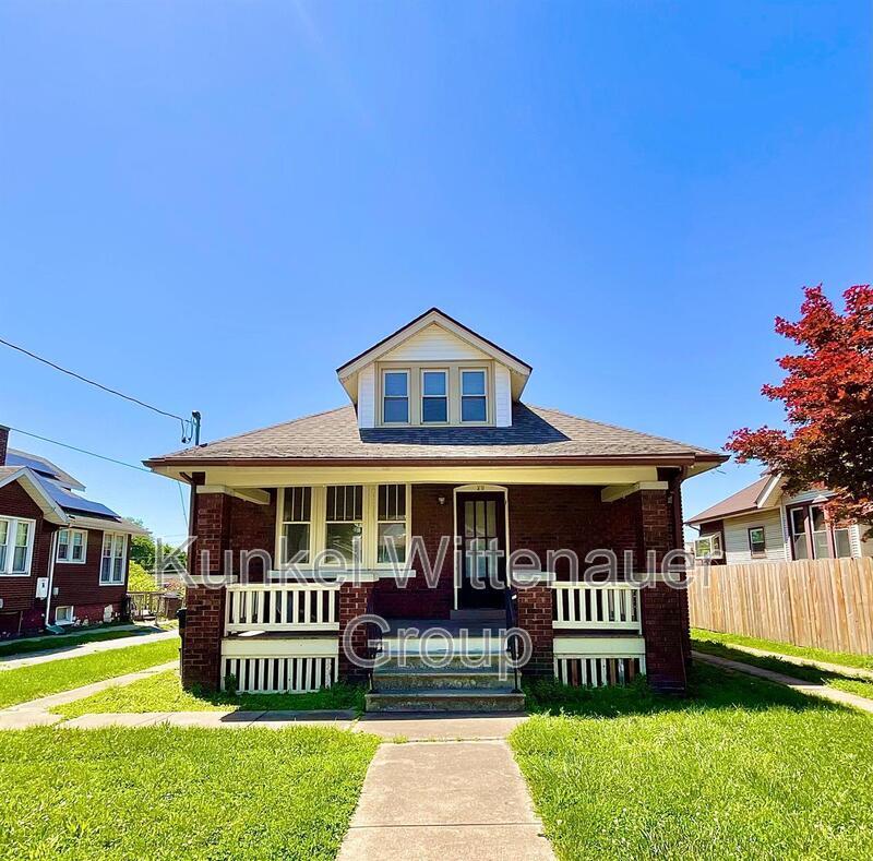 Primary Photo - 20 N 28th St