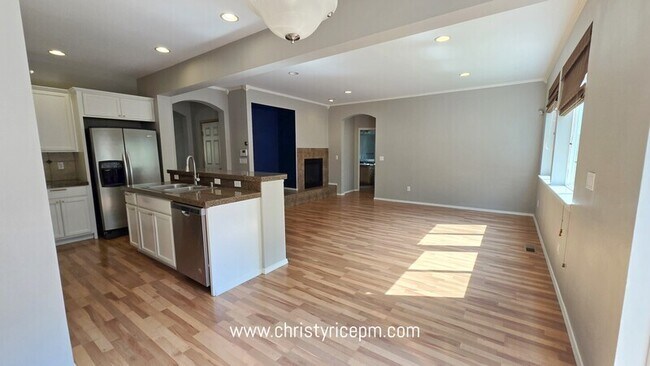 Foto del edificio - 12857 NE 200th Pl