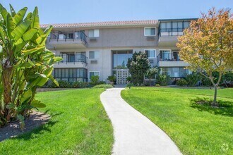 Building Photo - 2355 Via Mariposa E