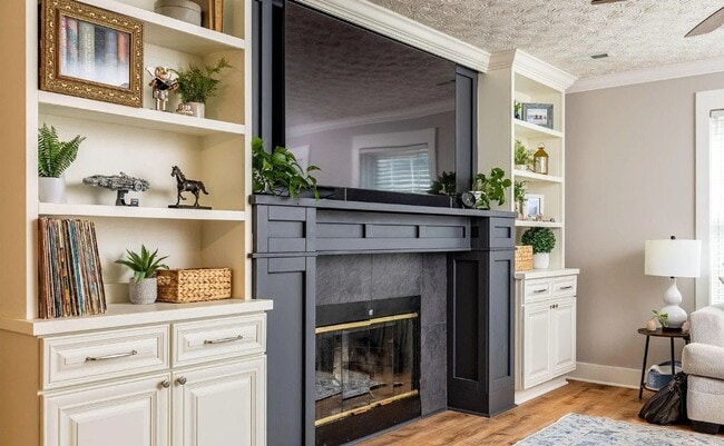 Foto del edificio - 818 Vinson Ln