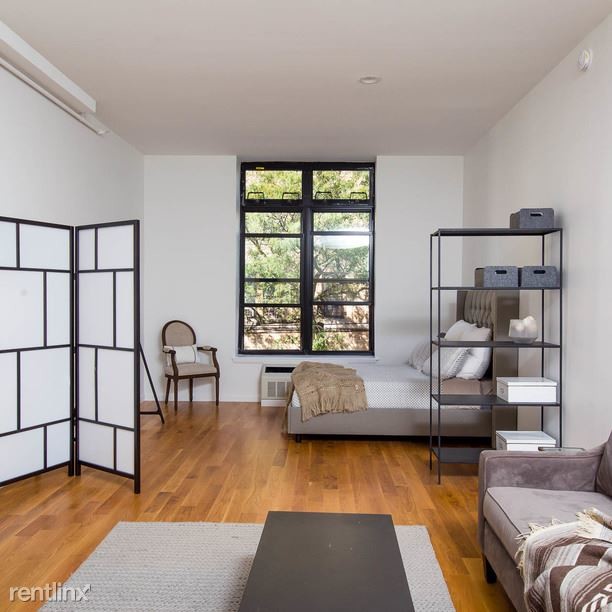 Foto del edificio - 618 Bushwick Ave