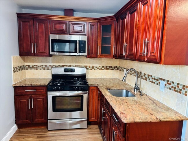 Foto del edificio - 143-12 257th St