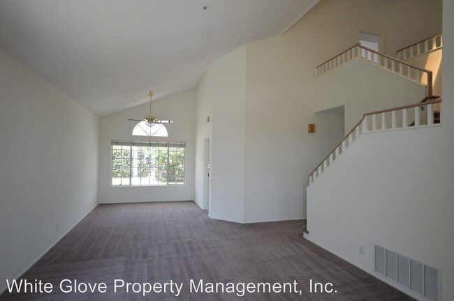 Building Photo - 4 br, 2.5 bath House - 8095 Acacia Circle
