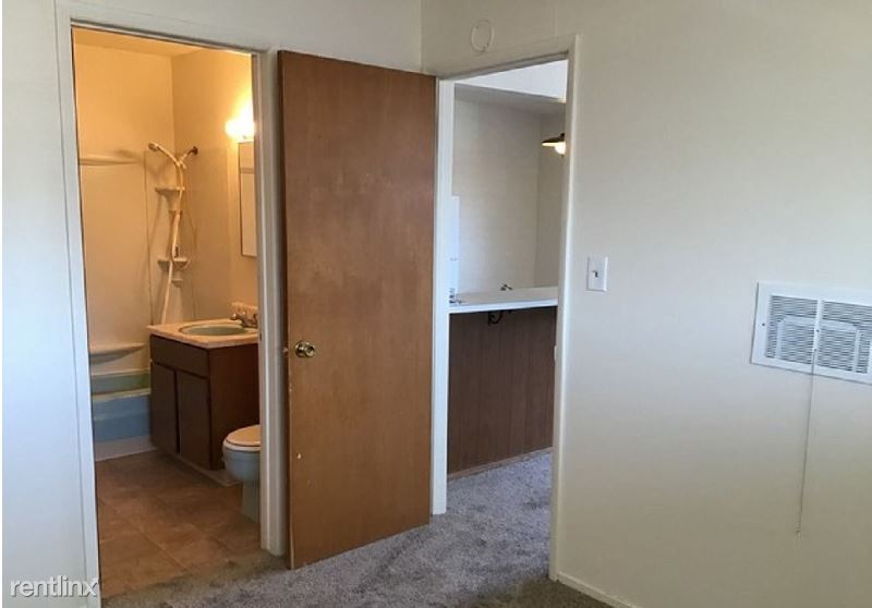 Primary Photo - 1 br, 1 bath Apartment - 1424 Mchenry St