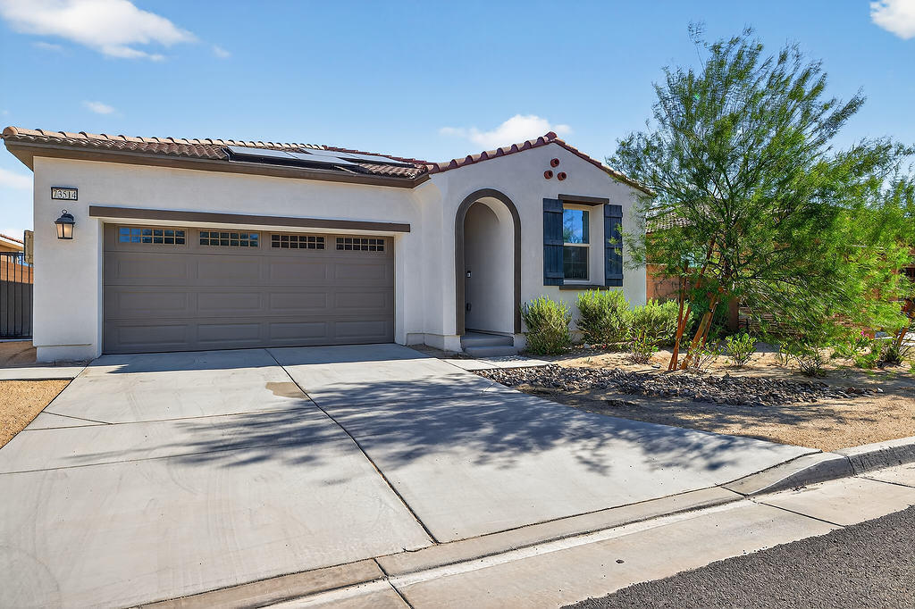 Primary Photo - 73514 Cierra St