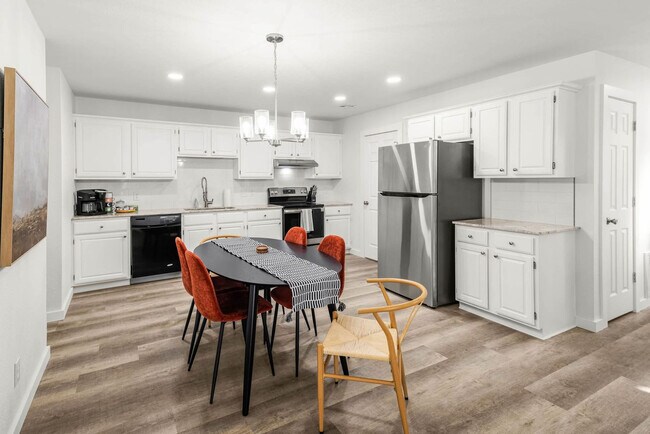 Foto del edificio - 1 Iris Way