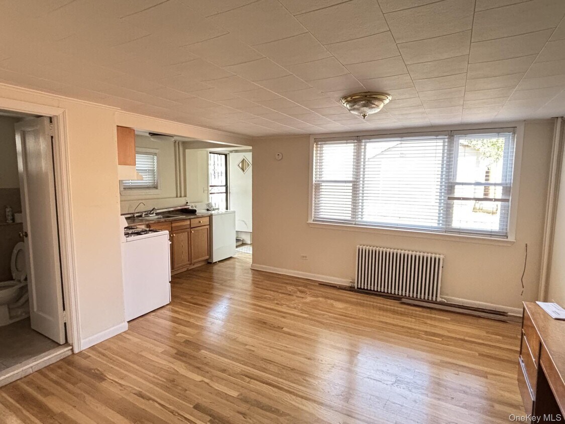 Foto principal - 71-58 70th St