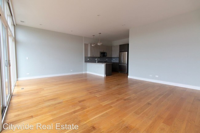 Foto del edificio - 3426 N Southport Ave