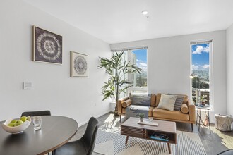 Boxcar | Living Space - Boxcar Apartments