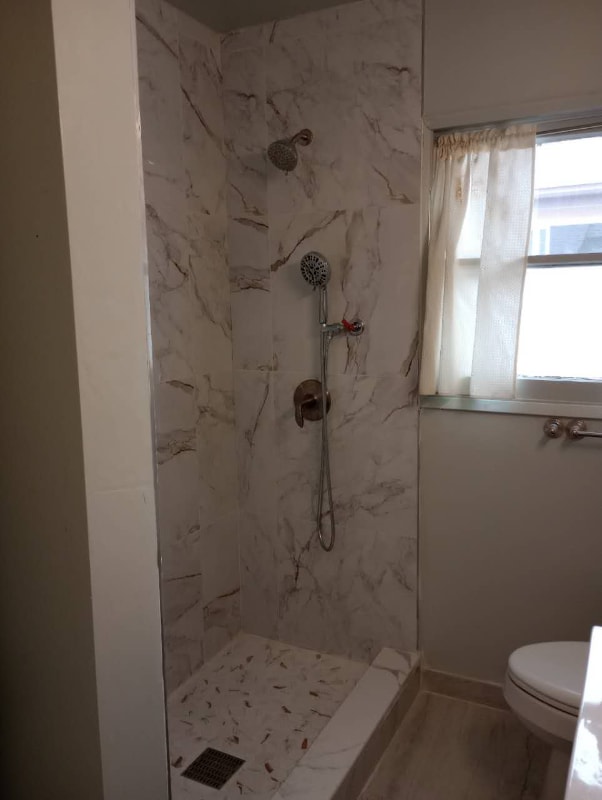 Building Photo - 2013 W Porter Ave