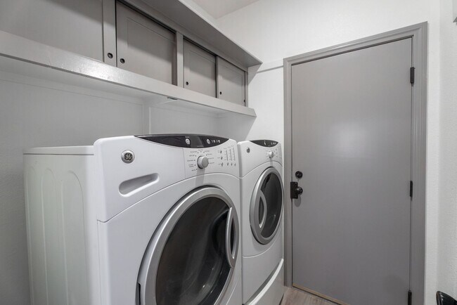 Foto del edificio - 3154 E Eldorado Ln