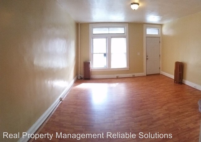 Foto del edificio - 2536 Arunah Ave